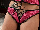 Whorish wanker with tattooed belly Kittie tickles her fancy