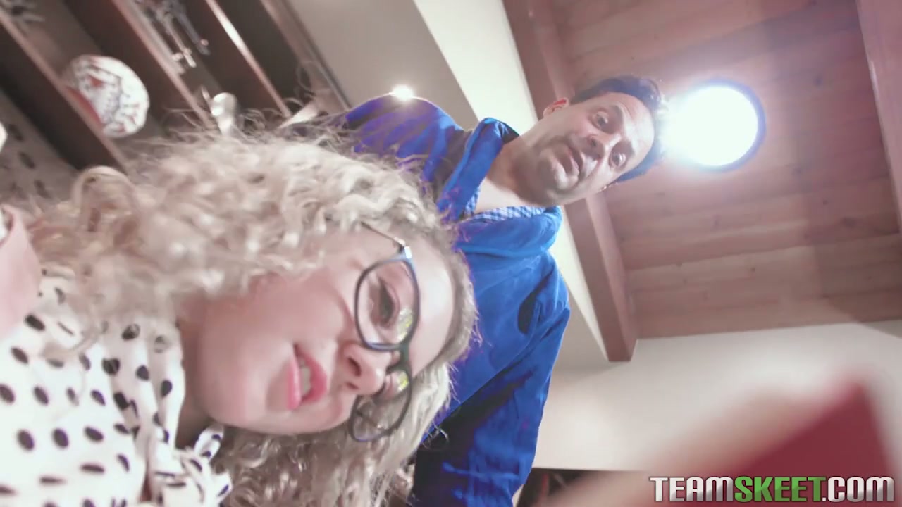 Curly Hair Lascivious Slut Gets Finger Fucked on Massage Table